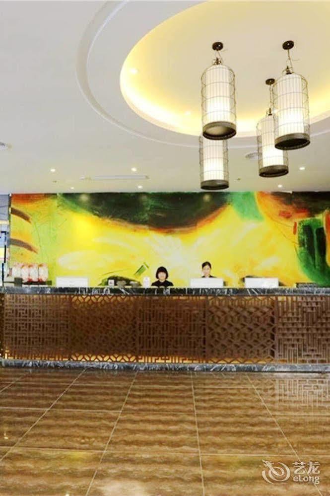 Sotel Inn Hotel San Yuan Li Branch Cantón Exterior foto